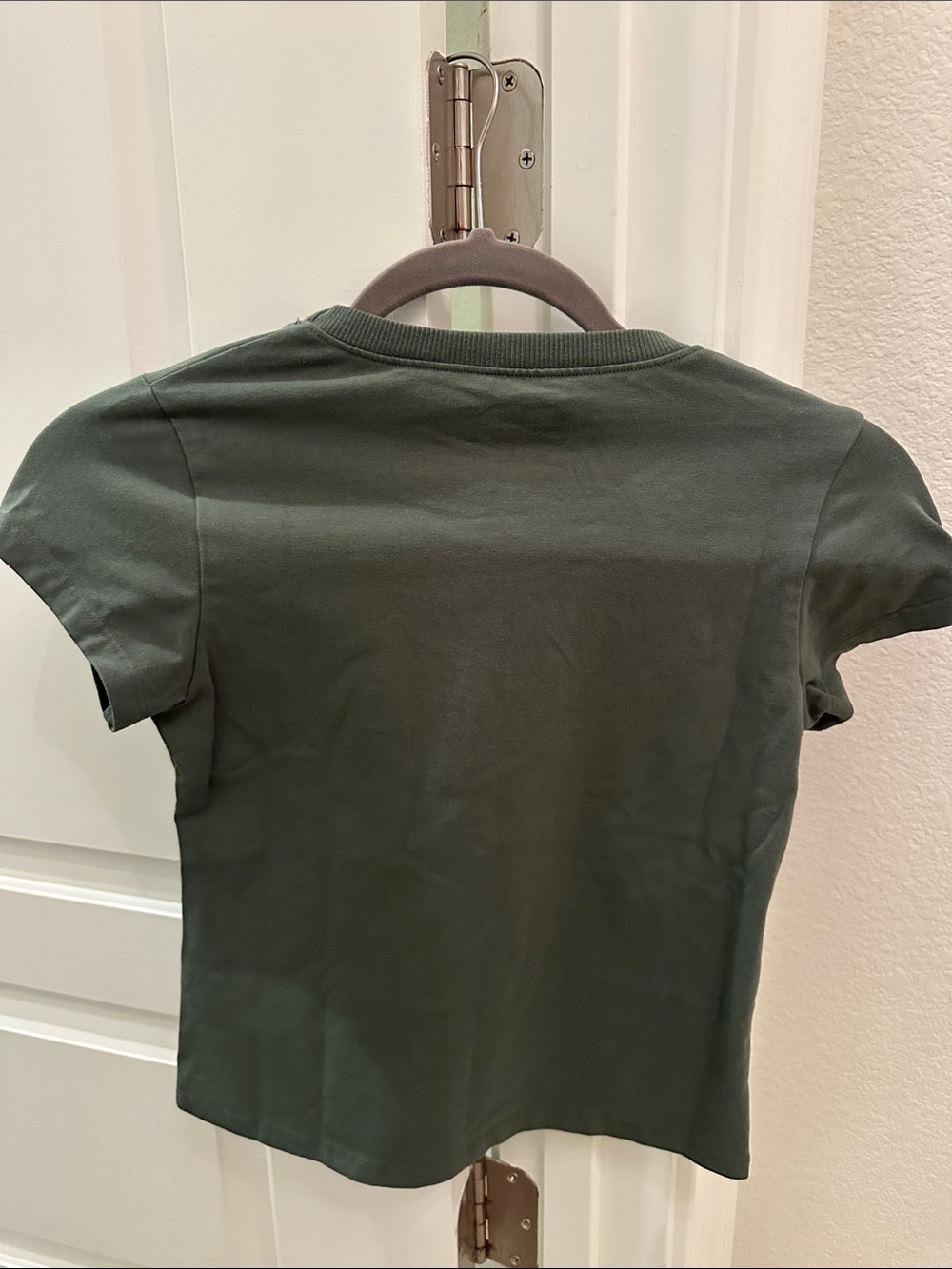 REVICE Olive Green Graphic Crop Top - Picture 3 of 3